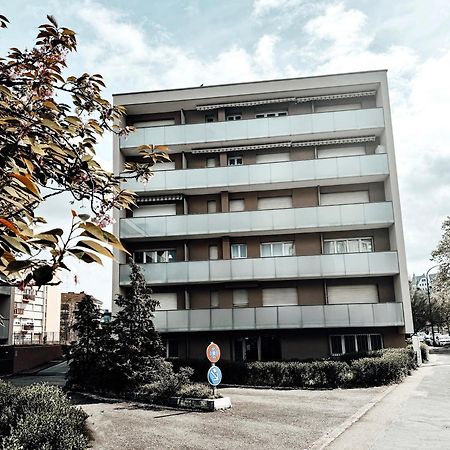 Le Cocon Blanc Metz - T2 - Parking Prive - Balcon - Nouvelle Ville, Gare Eksteriør bilde